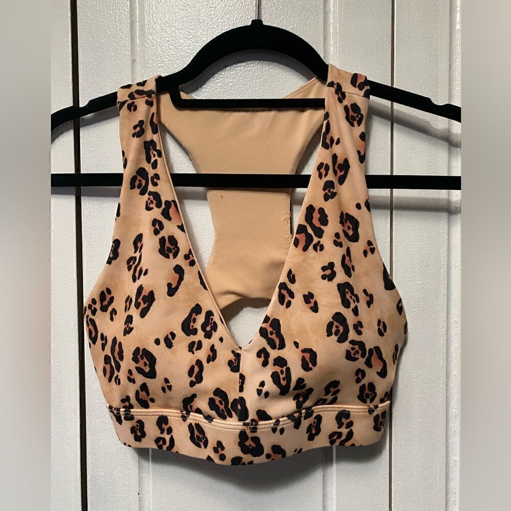 Fabletics Cheetah Sports Bra Animal Print Leopard XS